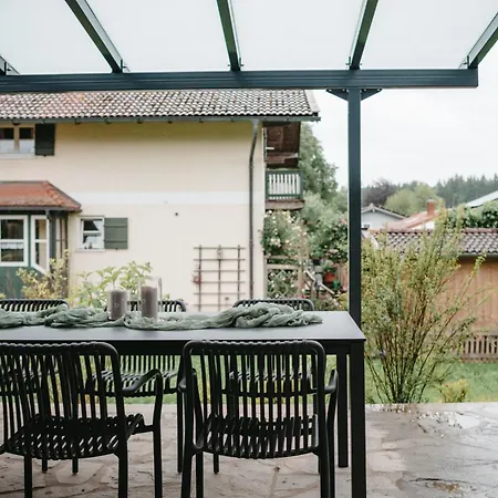 Waldhaus Fasanenhöhe Ferienhaus Chieming